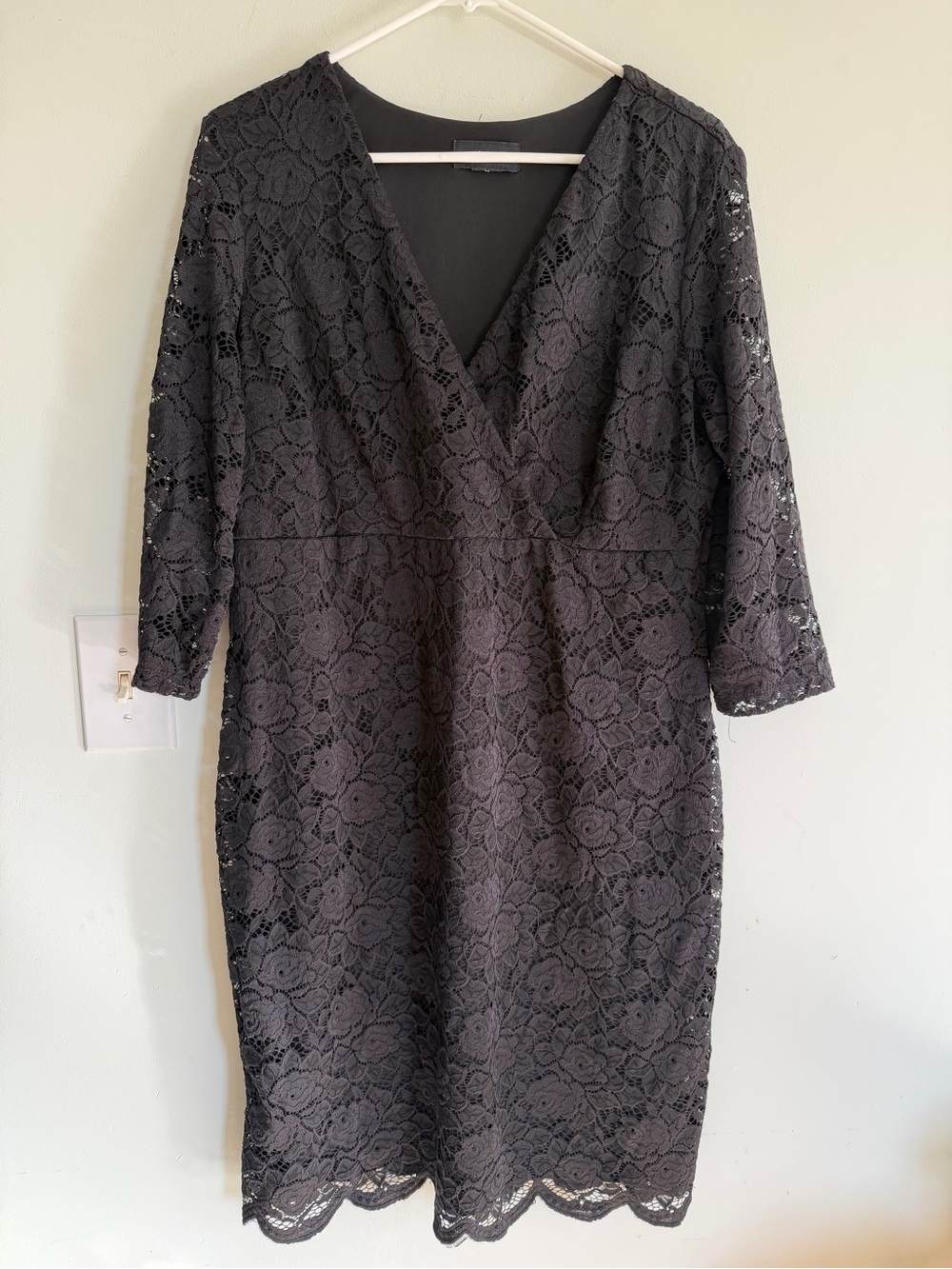 Liz Claiborne Black Lace V-Neck Sheath Dress